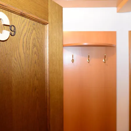 Granvara Hotel apartamentowy 3*